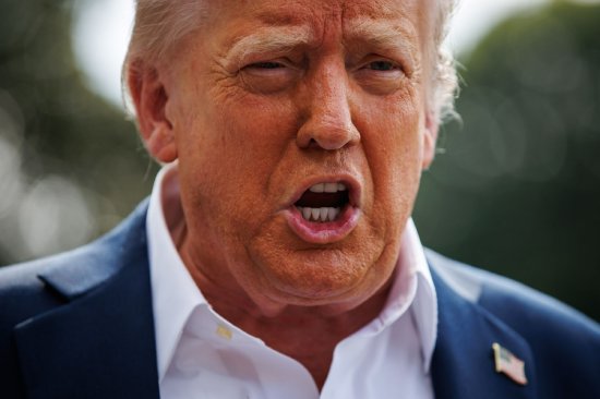 金牛配资 特朗普对关税耐心告急 各国急赴谈判桌自保