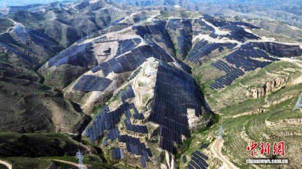 股速查 银色矩阵点亮山西柳林“向光路”